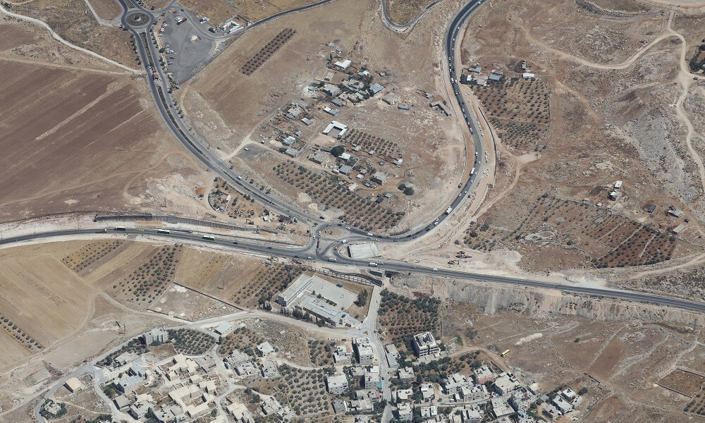 הבניה בהתקדמות - כיכר אדם מלמעלה